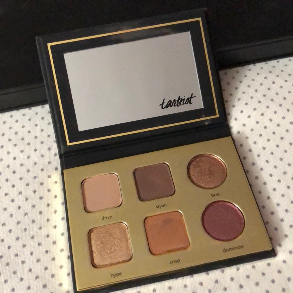 TARTE eyeshadow pallet